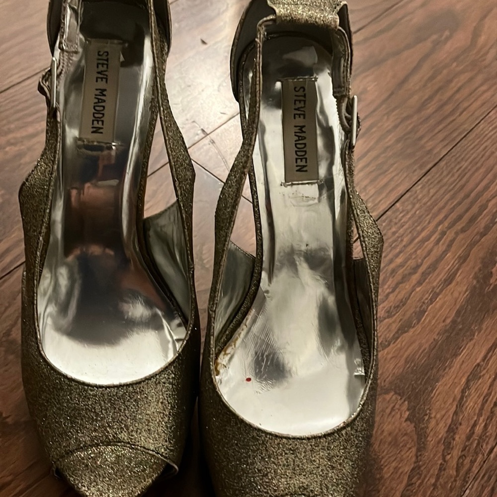 Steve Madden golden shoes